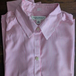 L/S Banana Republic Fitted  Dress Shirt. Sz 4